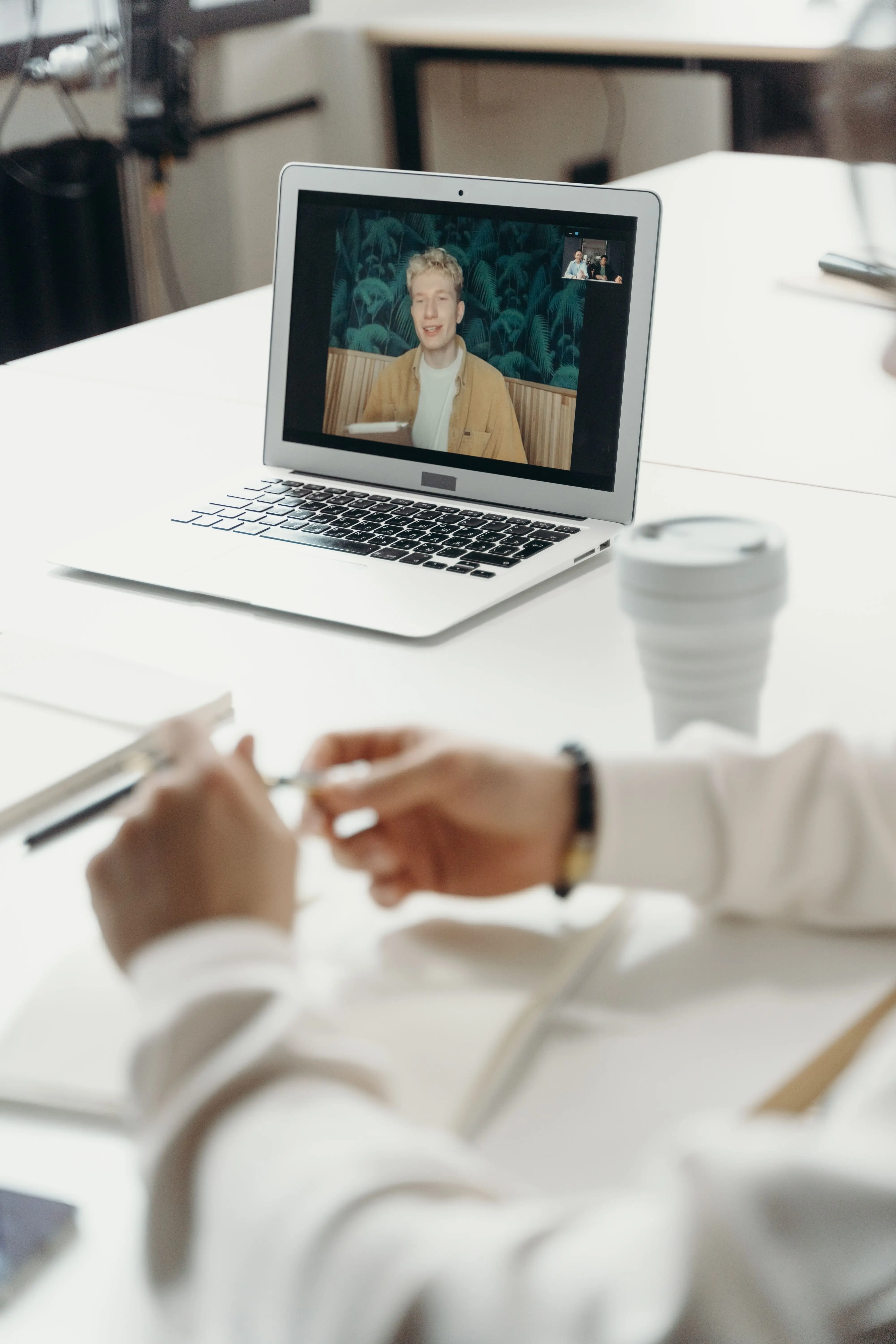 Digitalt gruppsamtal via videolänk